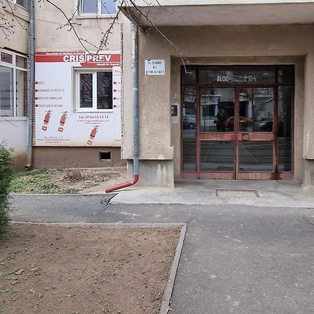 Central Chic Otopeni - Self Check-In, Netflix, Hbo Max Екстер'єр фото
