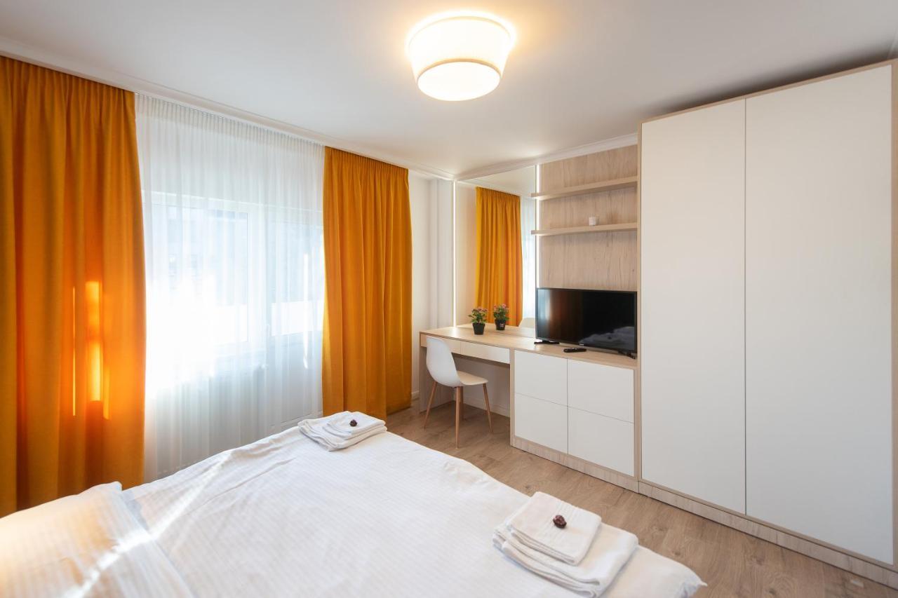 Central Chic Otopeni - Self Check-In, Netflix, Hbo Max Екстер'єр фото