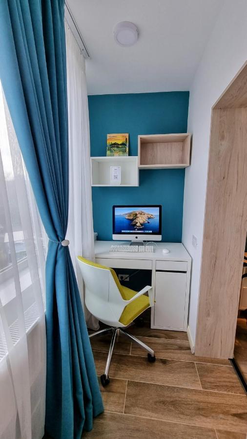 Central Chic Otopeni - Self Check-In, Netflix, Hbo Max Екстер'єр фото